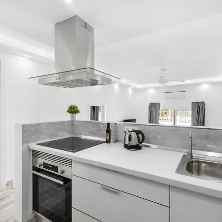 74 Parque Santiago 2 Sea Front Апартаменты Плая-де-лас-Америкас