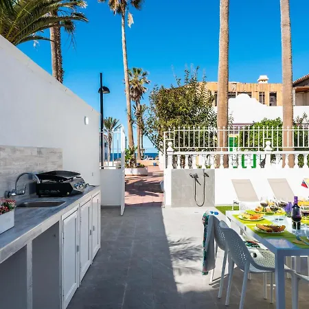 Апартаменты 74 Parque Santiago 2 Sea Front Плая-де-лас-Америкас