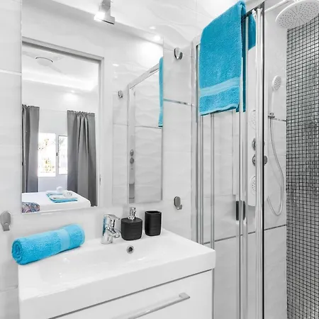 74 Parque Santiago 2 Sea Front Апартаменты Плая-де-лас-Америкас