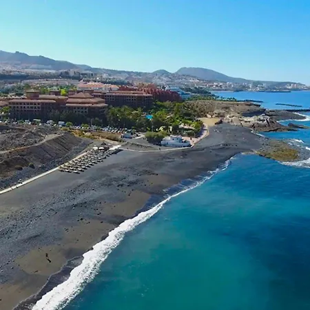 74 Parque Santiago 2 Sea Front Апартаменты *